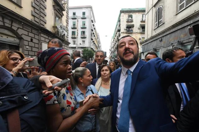 Ciao Italia. Populistyczny Rzym odpływa Europie