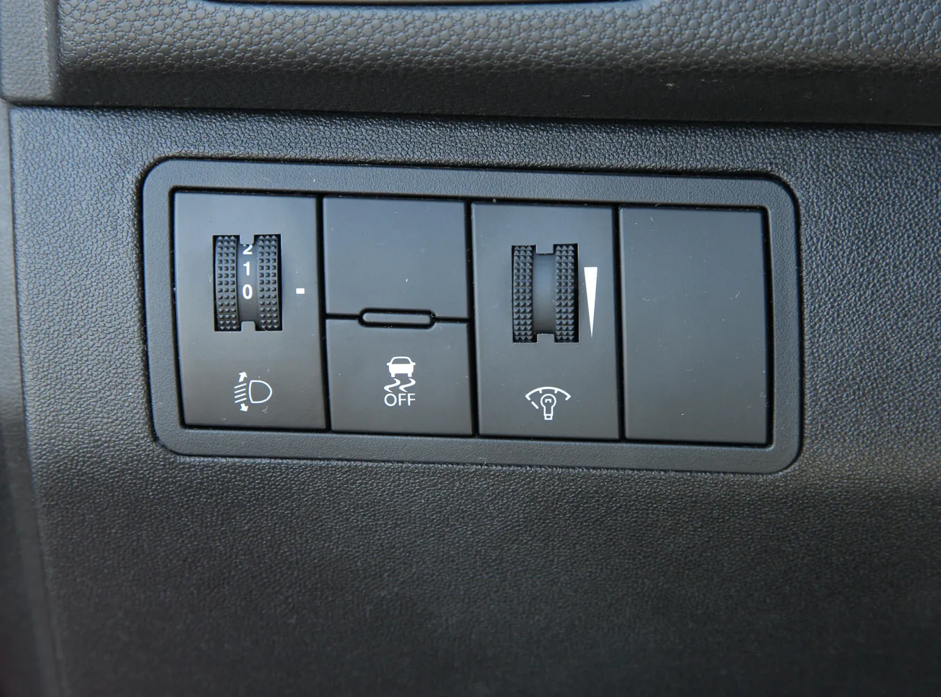 1769753-am-8520.jpg