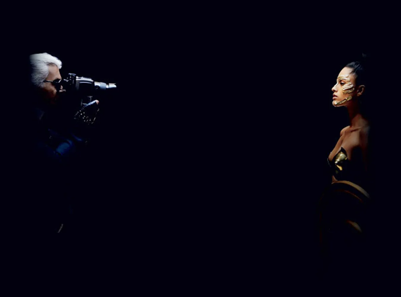 karl_lagerfeld_kalendarz_pirelli_2011_1671634.jpg