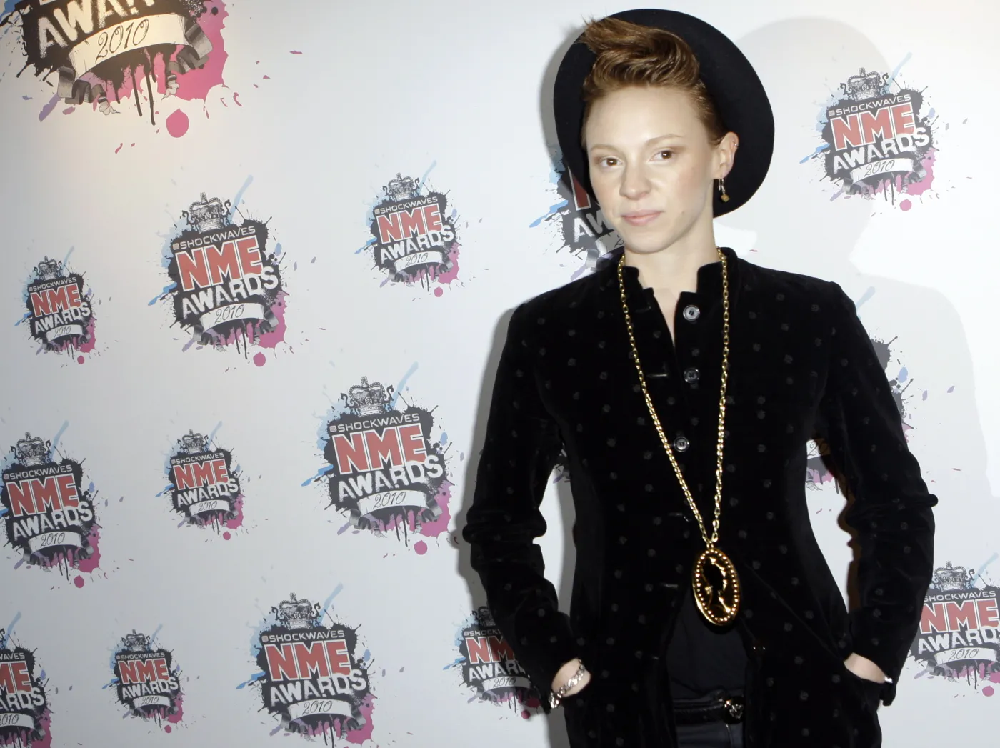 La Roux