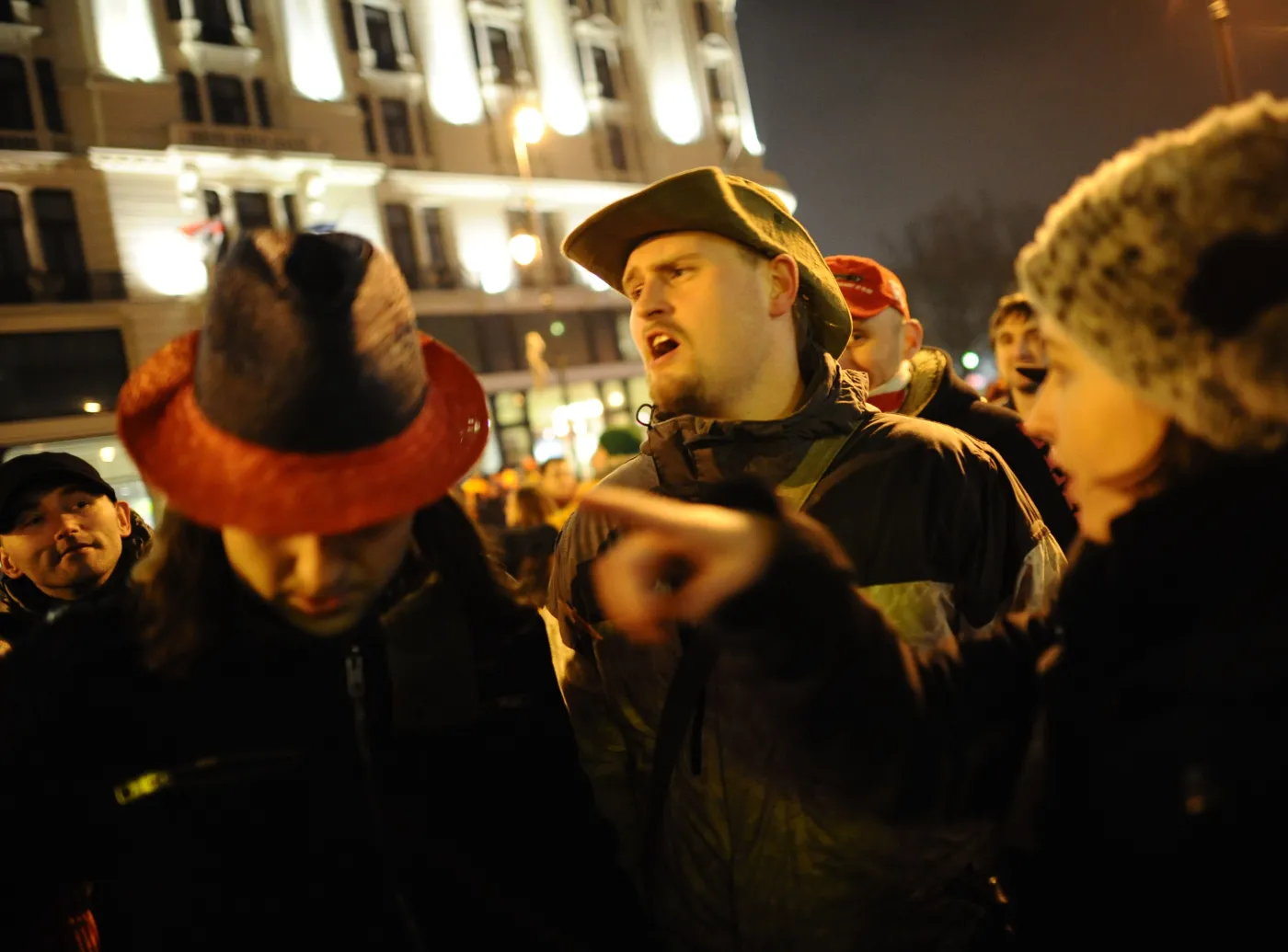 1881539-demonstracja-upamietniajaca-katastrofe.jpg