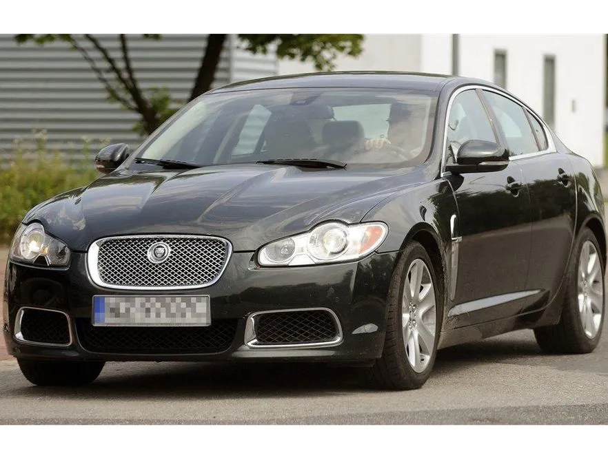 2257009-jaguar.jpg
