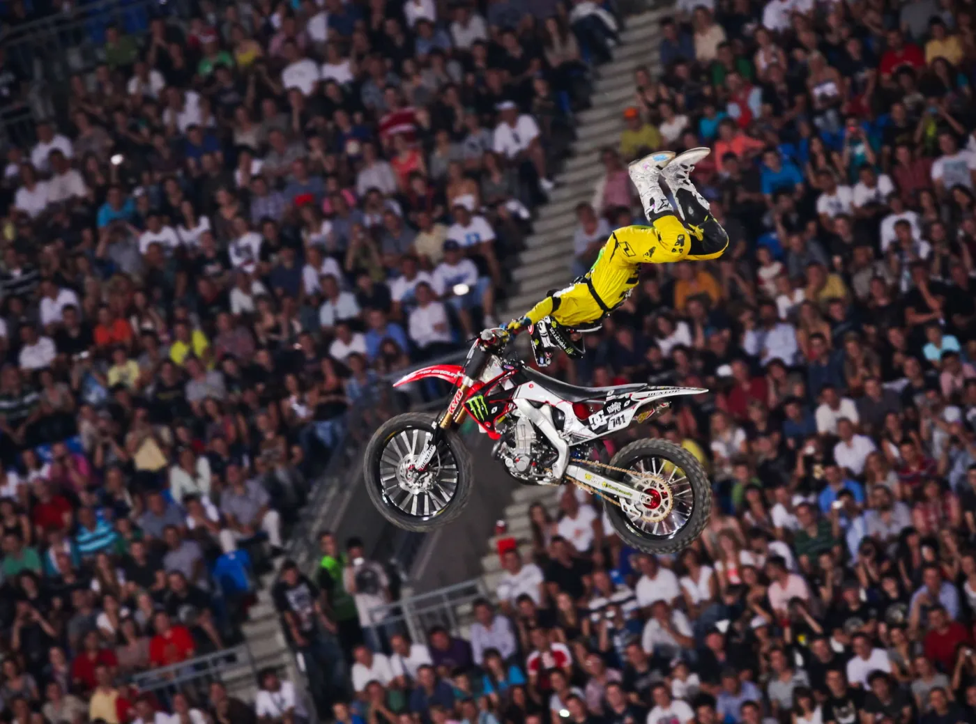 40 tysięcy osób na motocrossowym show w Poznaniu