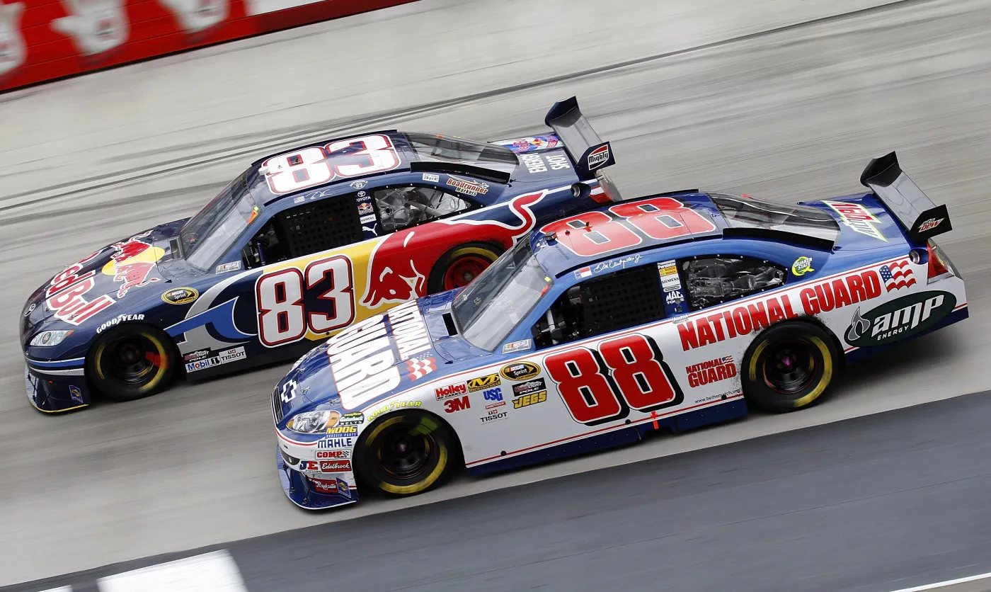 Pisk opon pod teatrem, czyli Verva Street Racing już w sobotę!