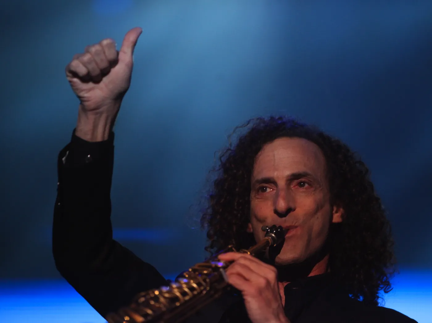 2232477-kenny-g.jpg