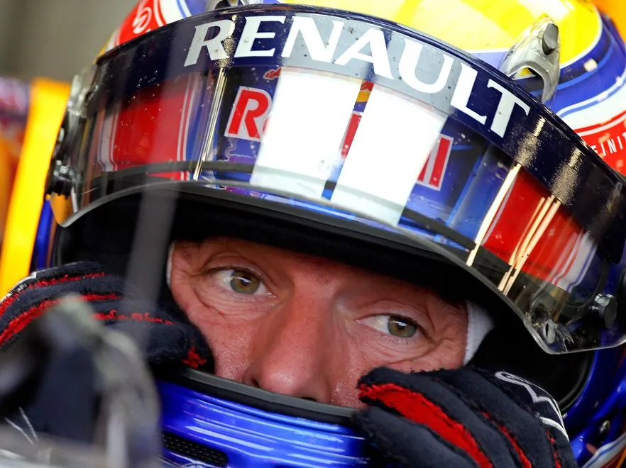 Webber dogadał się z Vettelem? Zostaje w zespole Red Bull