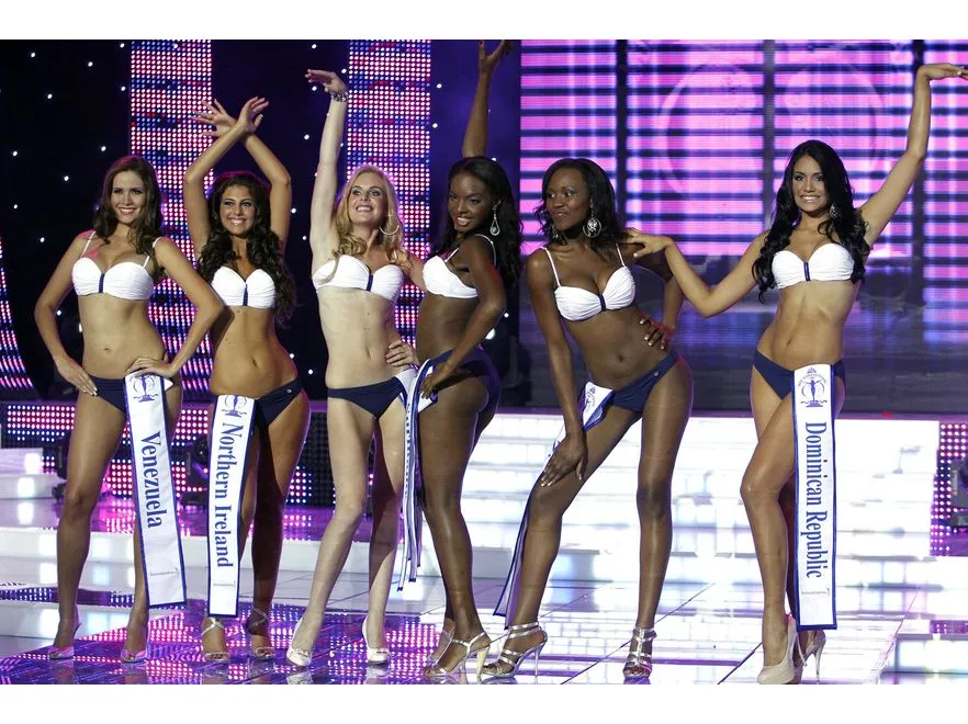 2422165-supranational-akpa20110826-plock-pt-0274.jpg