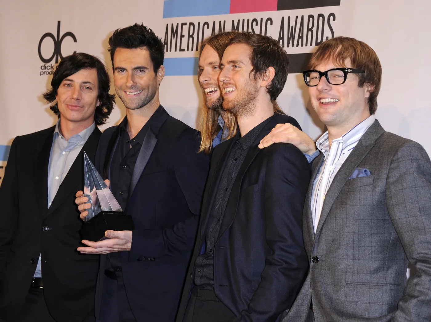 2763314-maroon-5.jpg