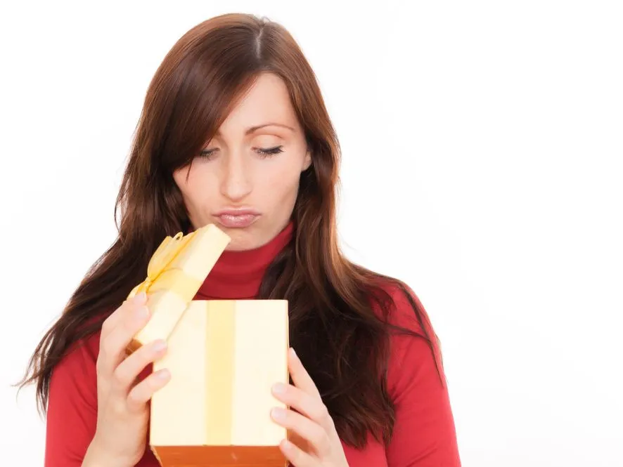 Prezenty są passe. W tym roku triumfy święcą bony upominkowe!