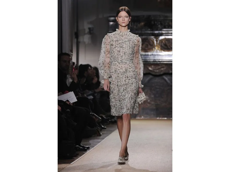 3027588-kasia-struss-na-pokazie-haute-couture.jpg