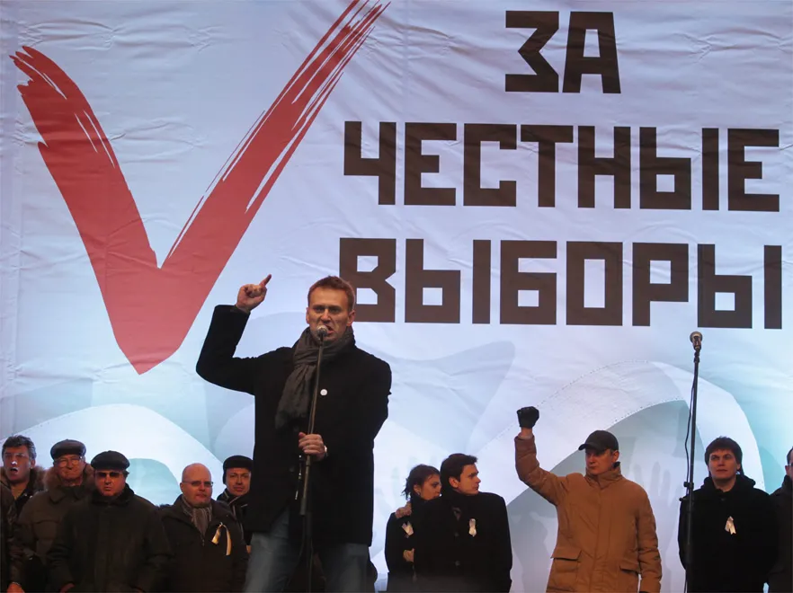 Aleksjej Nawalny w czasie demonstracji opozycyjnej w Moskwie
