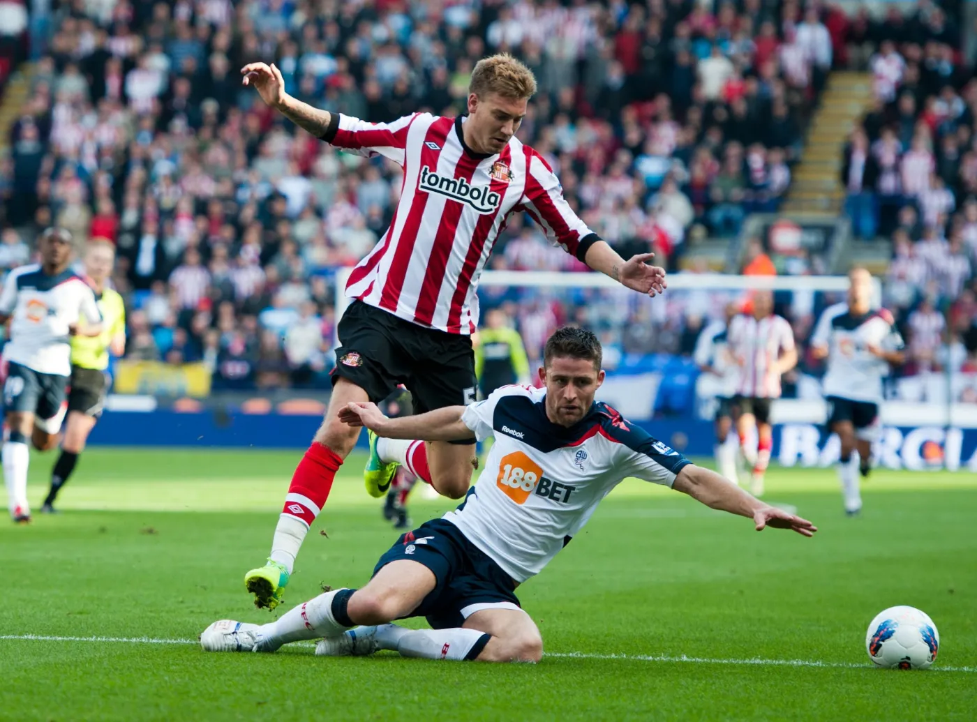 Bendtner stracił prawo jazdy za zbyt szybką jazdę