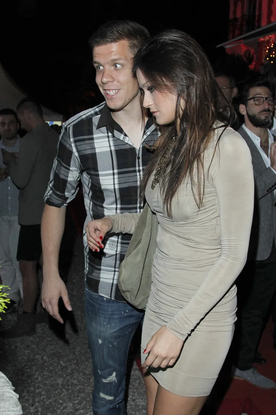 3678707-akpa20120621-playboy-samochod-ae-4566.jpg