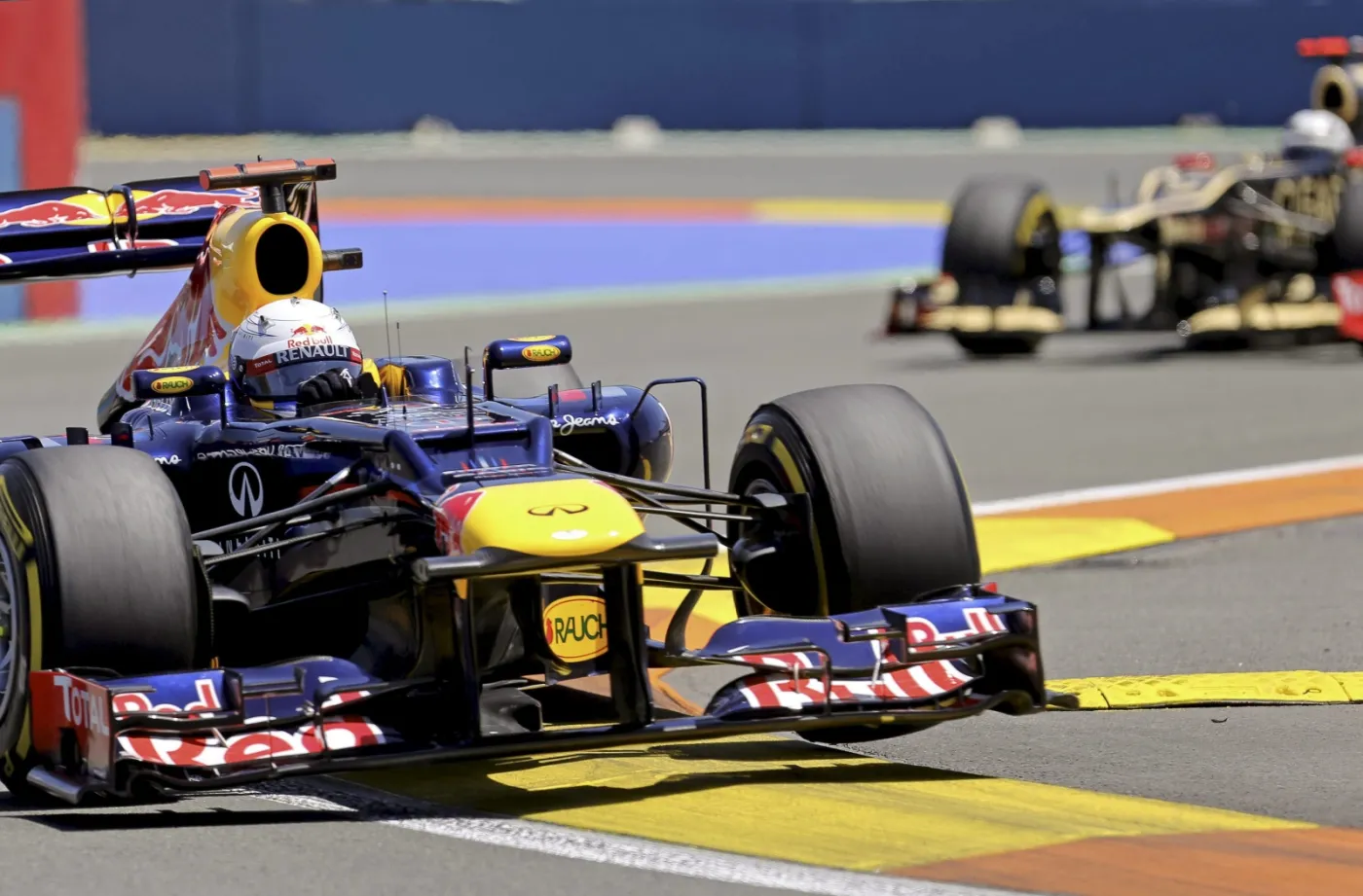Vettel wystartuje z pole position w wyścigu o Grand Prix Europy