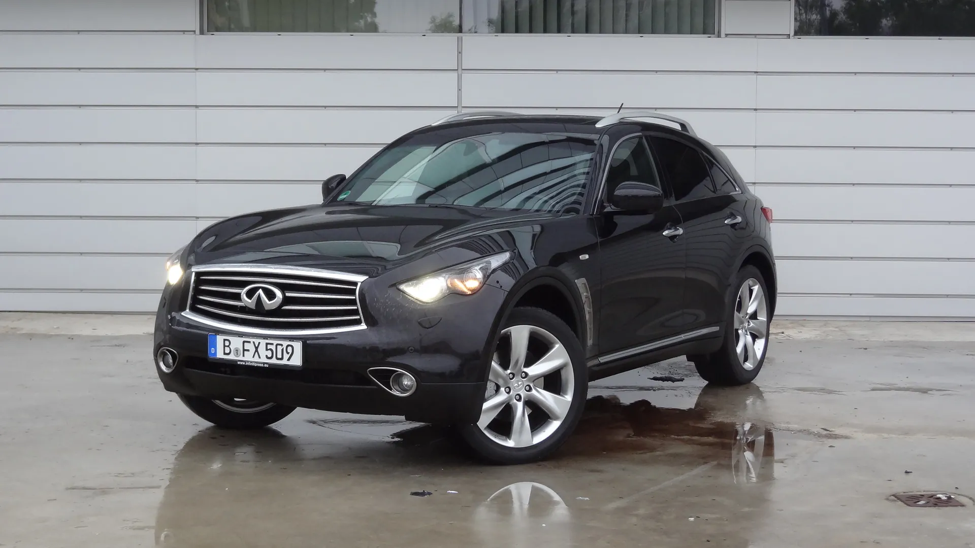 Rewolucja w Infiniti! Takich samochodów już nie kupisz - Dziennik.pl