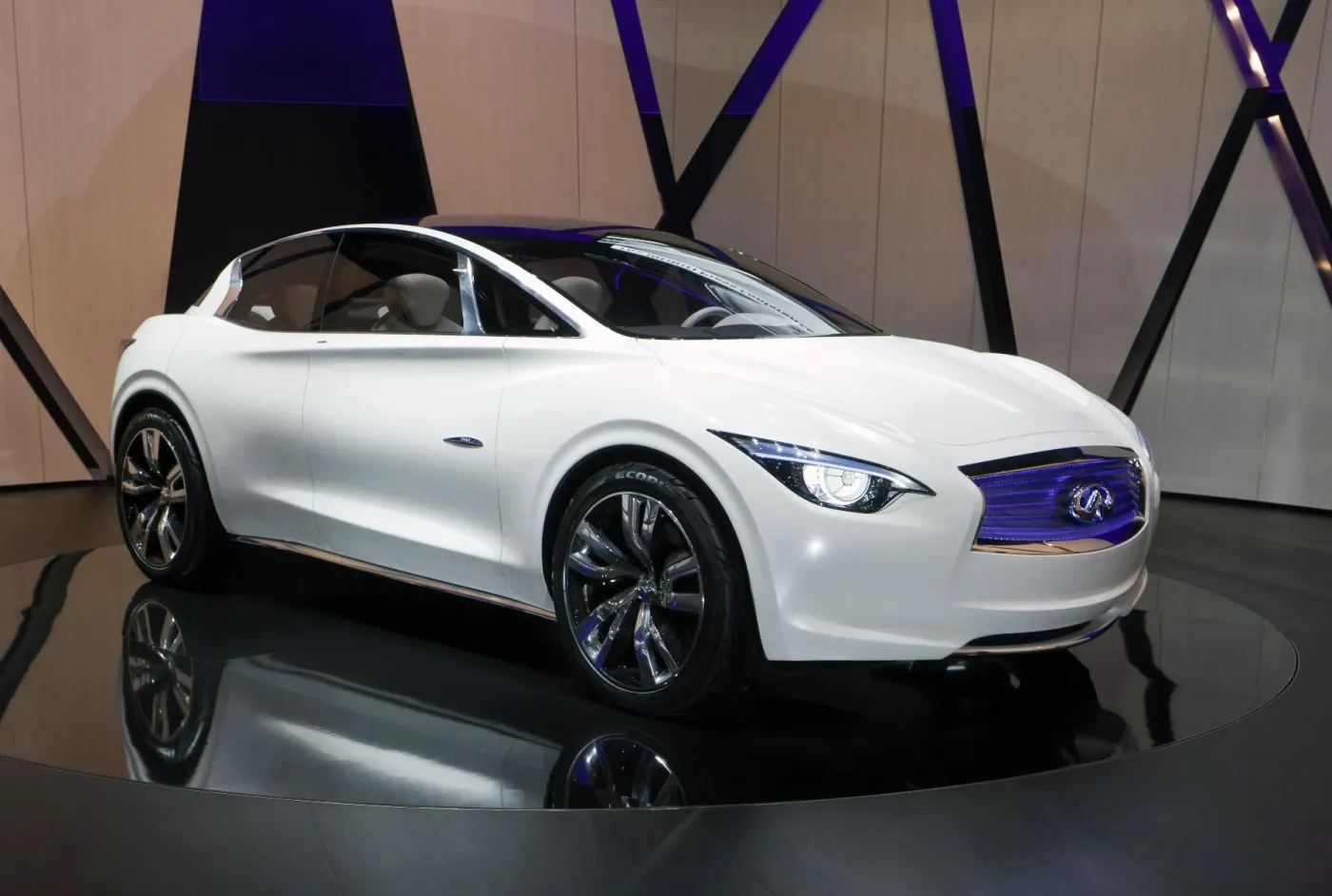 3496531-infiniti.jpg