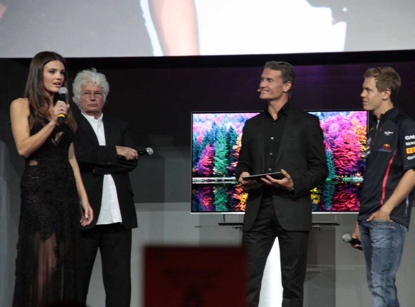 Najcieńszy telewizor świata. Zobacz atak LG