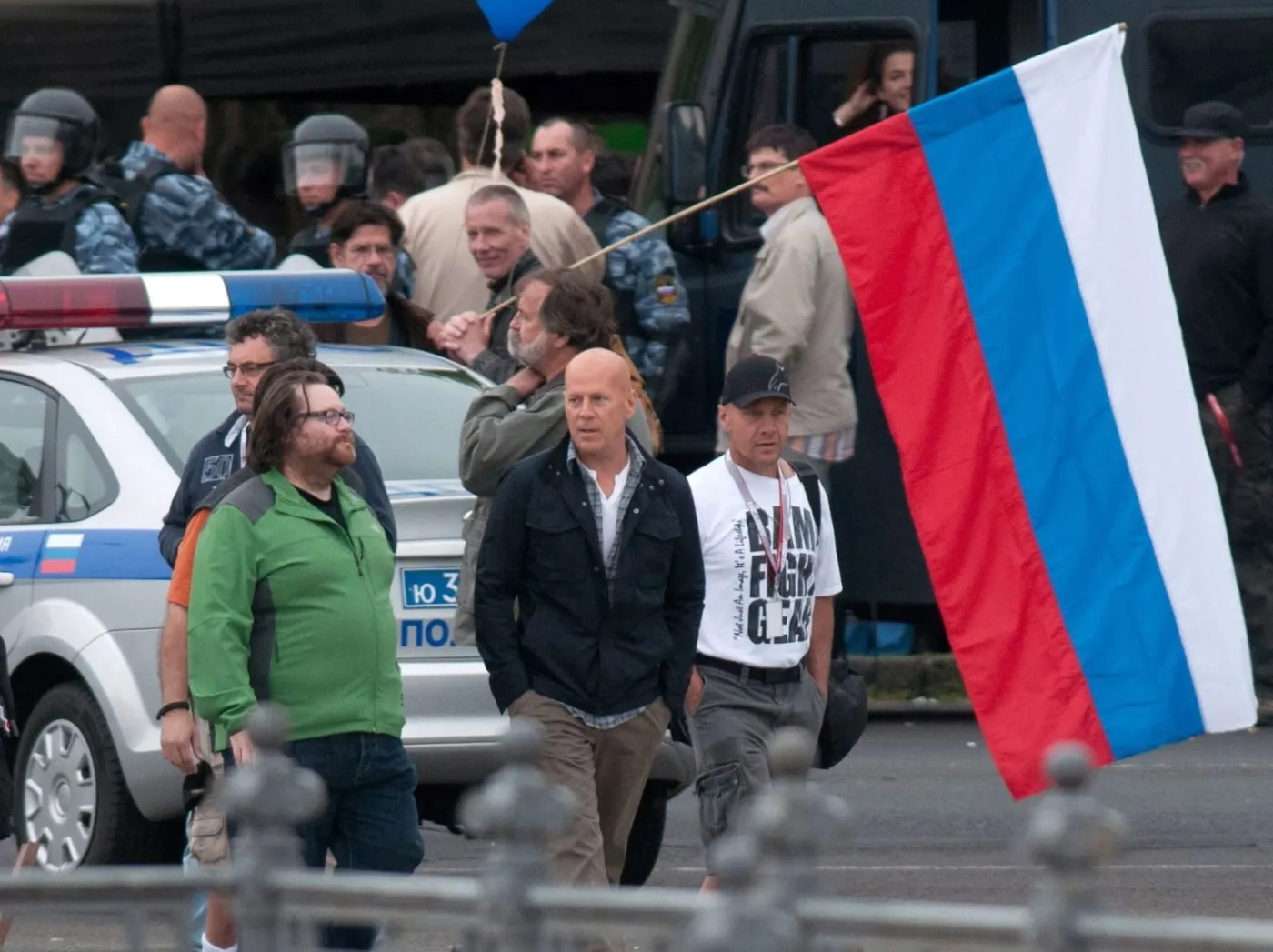 3594470-bruce-willis-na-planie-nowej-szklanej.jpg