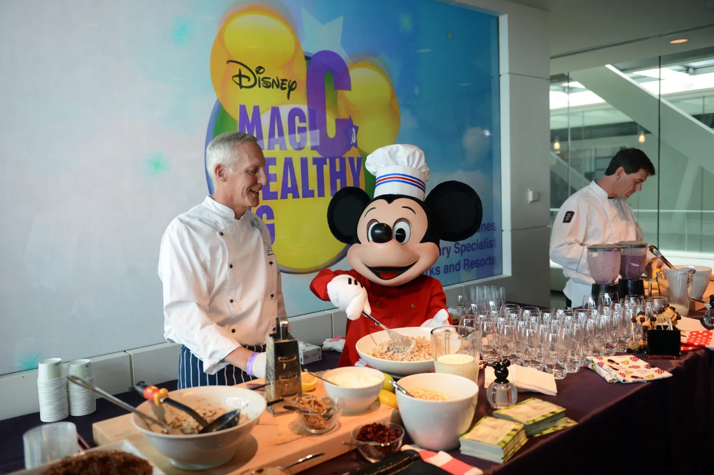 3607553-walt-disney-kontra-otylosc-amerykanskich.jpg
