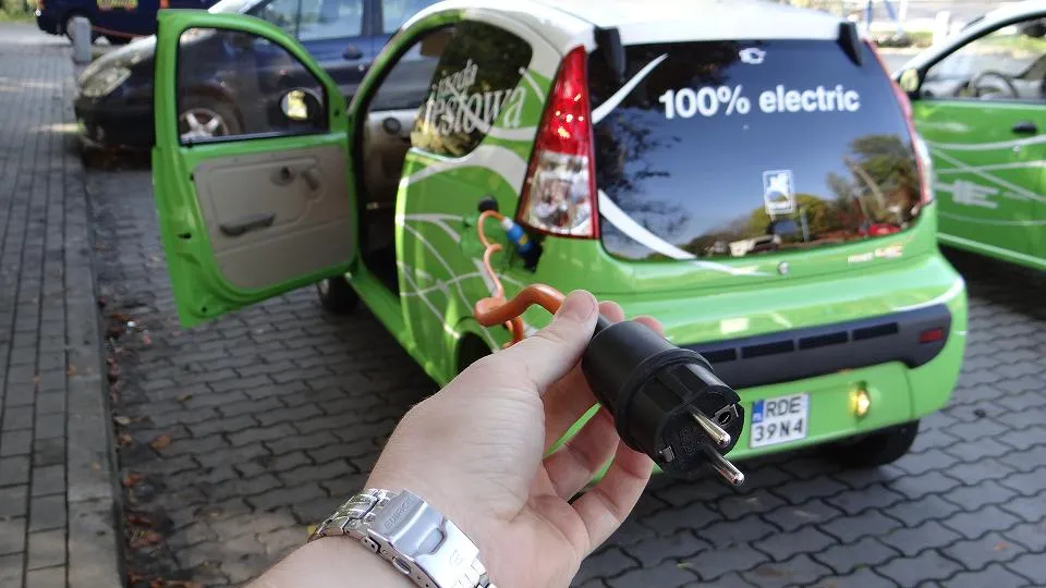 Dziennik.pl sprawdził! Romet zbudował i sprzedaje swój... pierwszy samochód