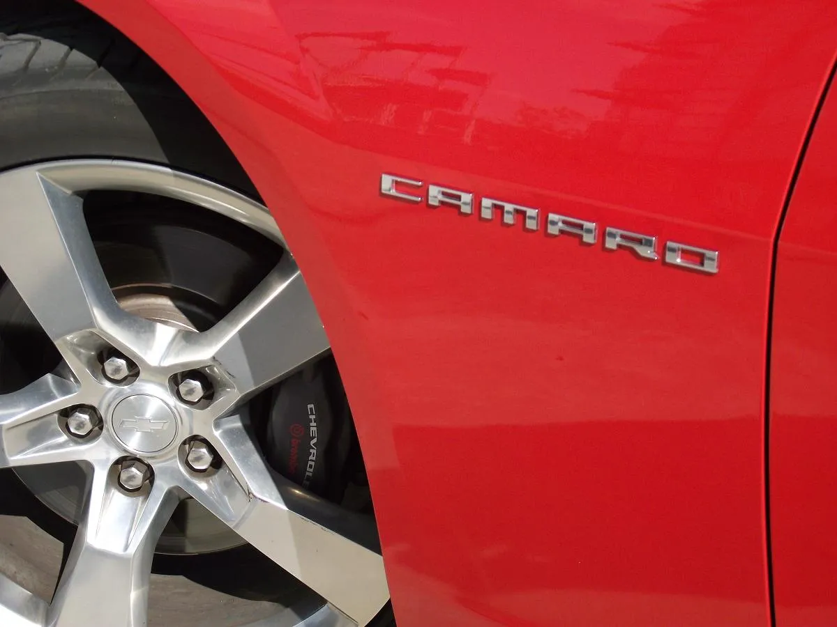 Wygląda jak milion dolarów, jeździ jak marzenie! Dziennik.pl sprawdził chevroleta camaro