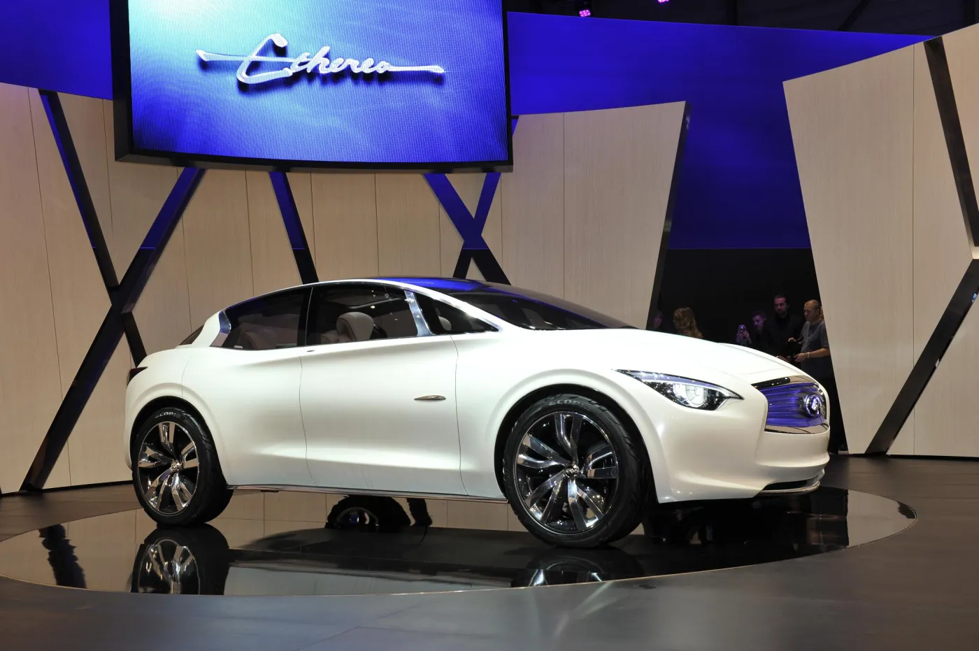 3496386-infiniti.jpg