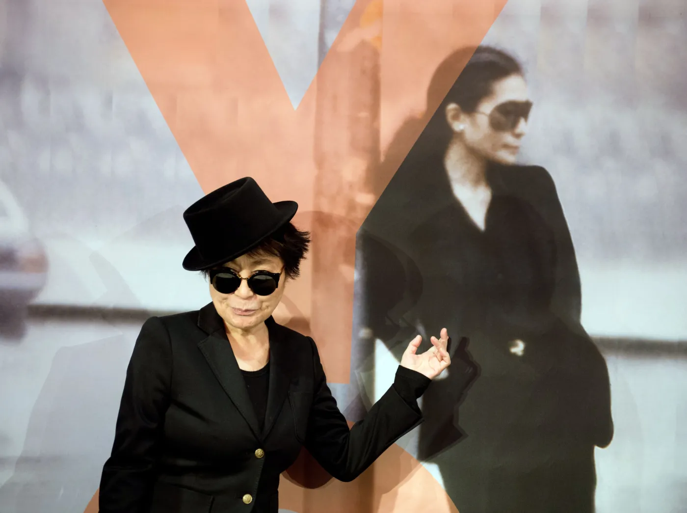 4632830-yoko-ono.jpg