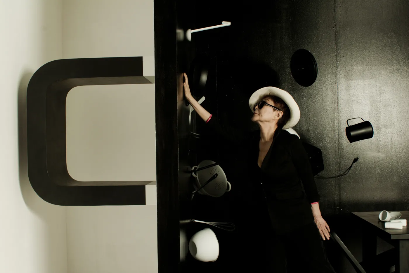 4642558-yoko-ono.jpg