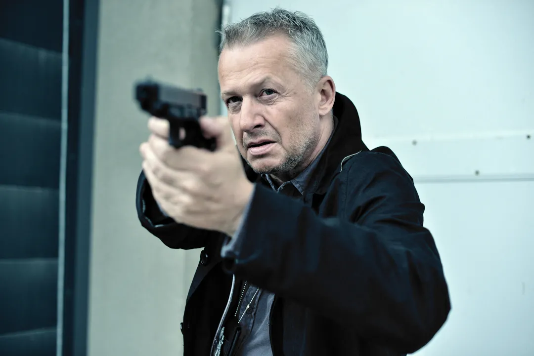 Linda powraca w wielkim stylu. "Paradoks" zapowiada się na hit