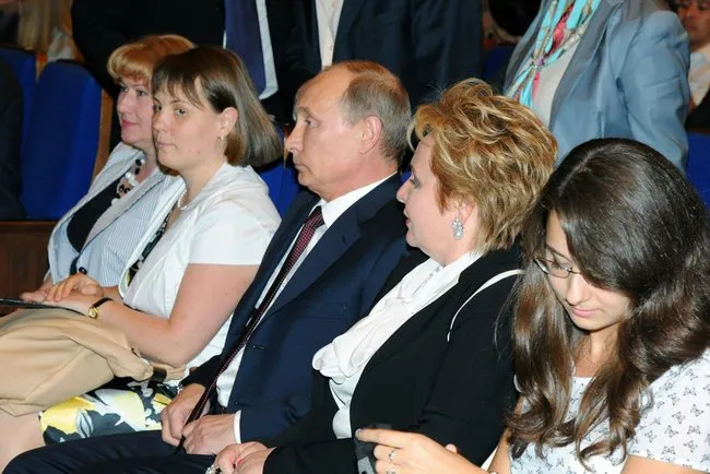 Ludmiła i Władimir Putin na spektaklu baletowym, źródło: prezydent.ru