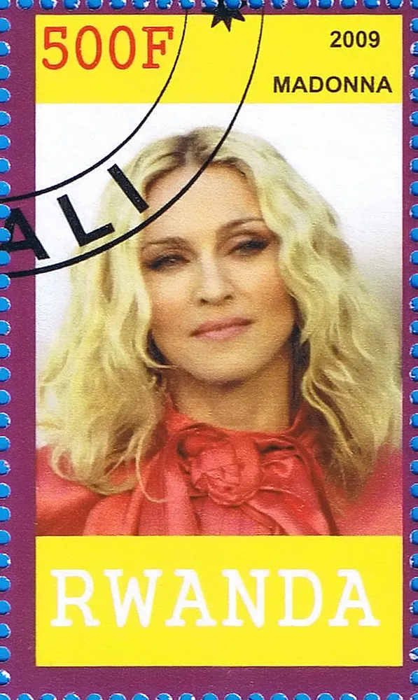 5308490-madonna.jpg