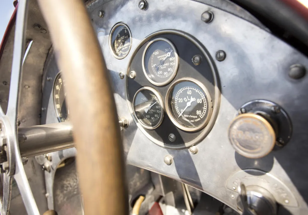 Zobacz samochód za 30 mln zł! Auto spełniło marzenie Benito Mussoliniego