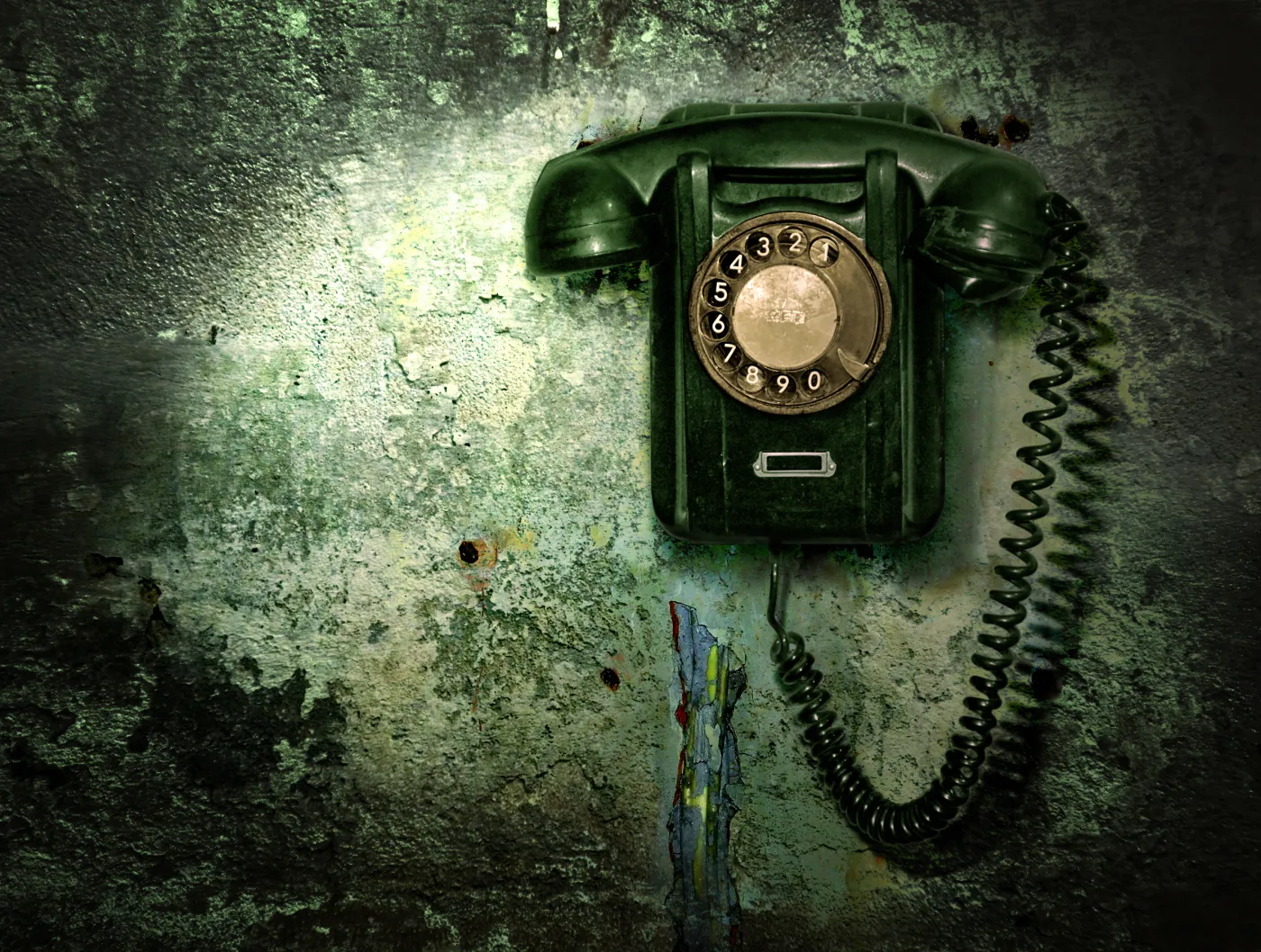 5092699-telefon.jpg