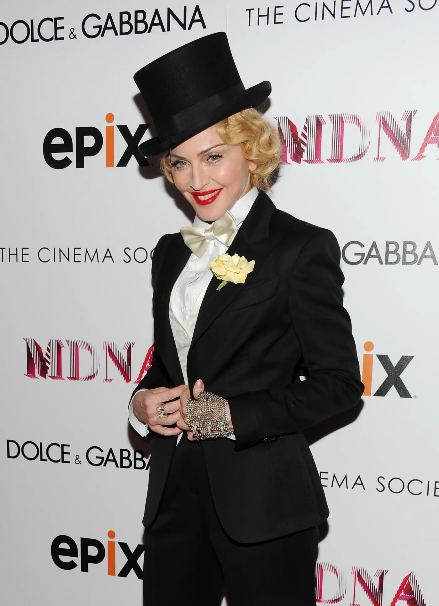 5104524-madonna.jpg