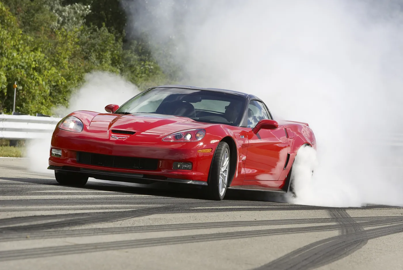 5140724-2009-chevrolet-corvette-zr1-x09ch-cr129.jpg