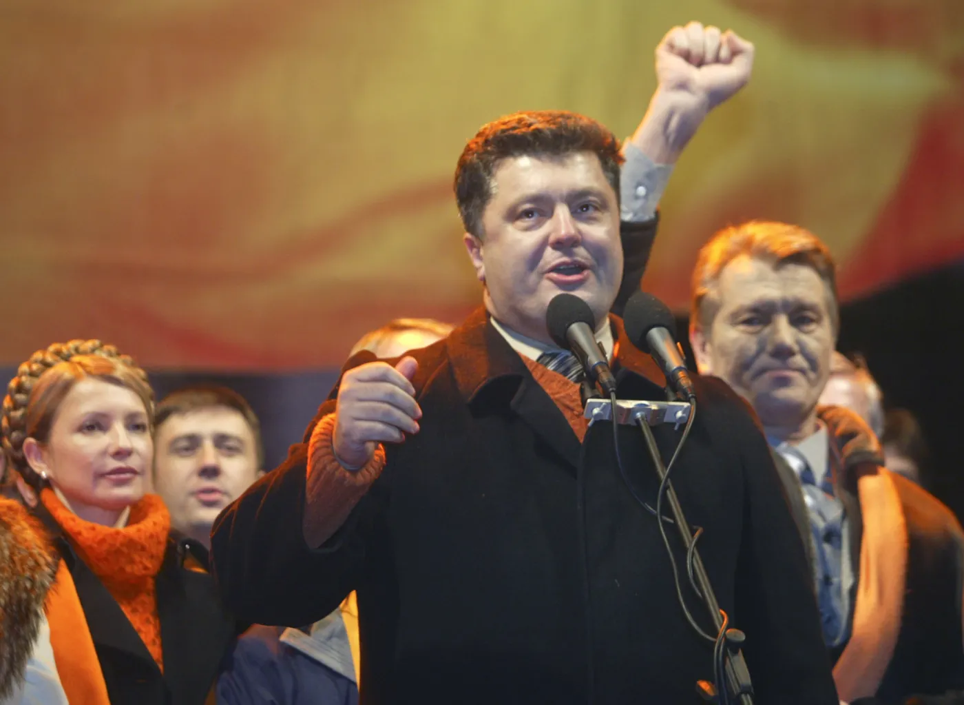 6132313-petro-poroszenko-w-czasie-pomaranczowej.jpg