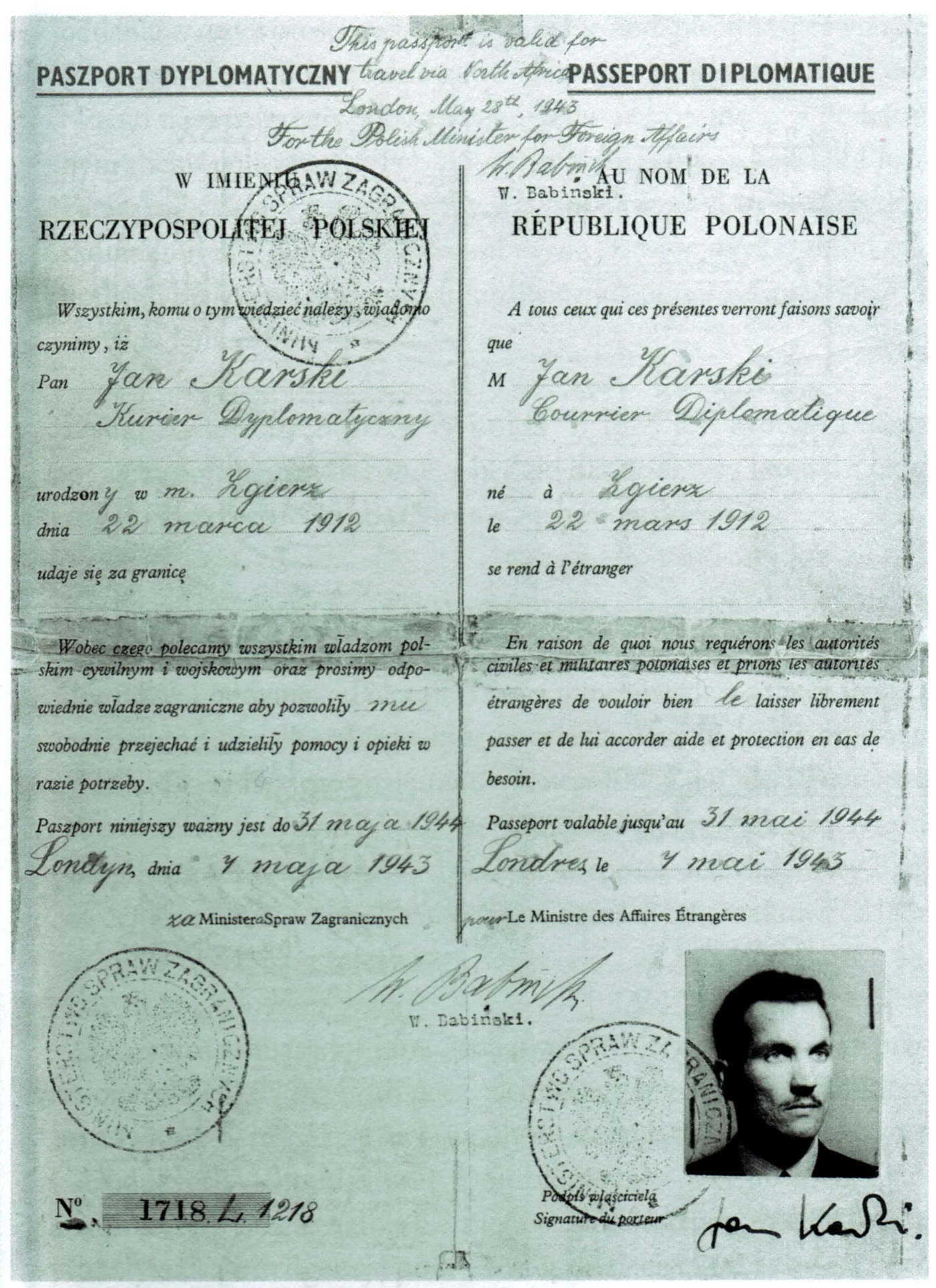 6195388-paszport-dyplomatyczny-jana-karskiego.jpg