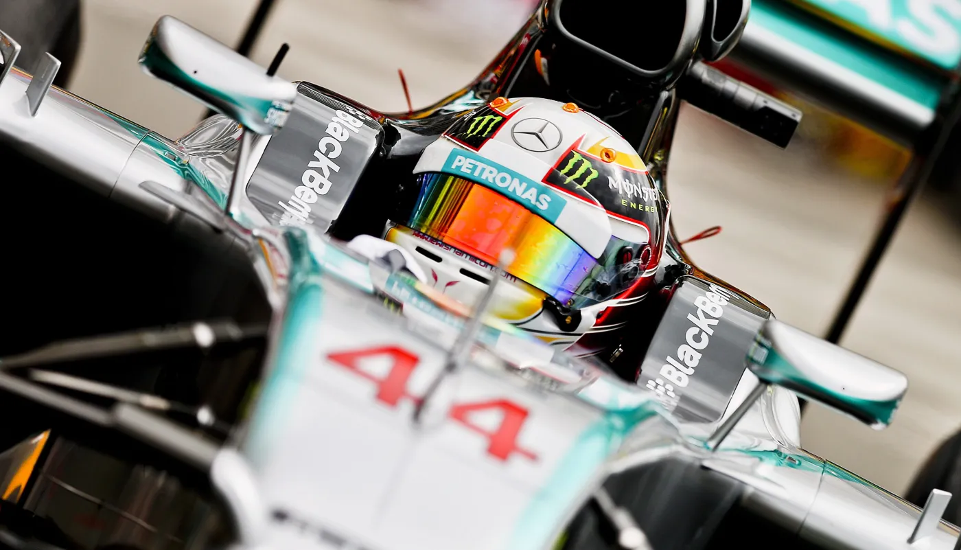 Lewis Hamilton najszybszy na pierwszym treningu przed GP Monaco. ZDJECIA
