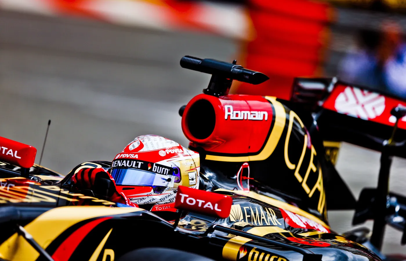 6324134-lewis-hamilton-najszybszy-na-pierwszym.jpg