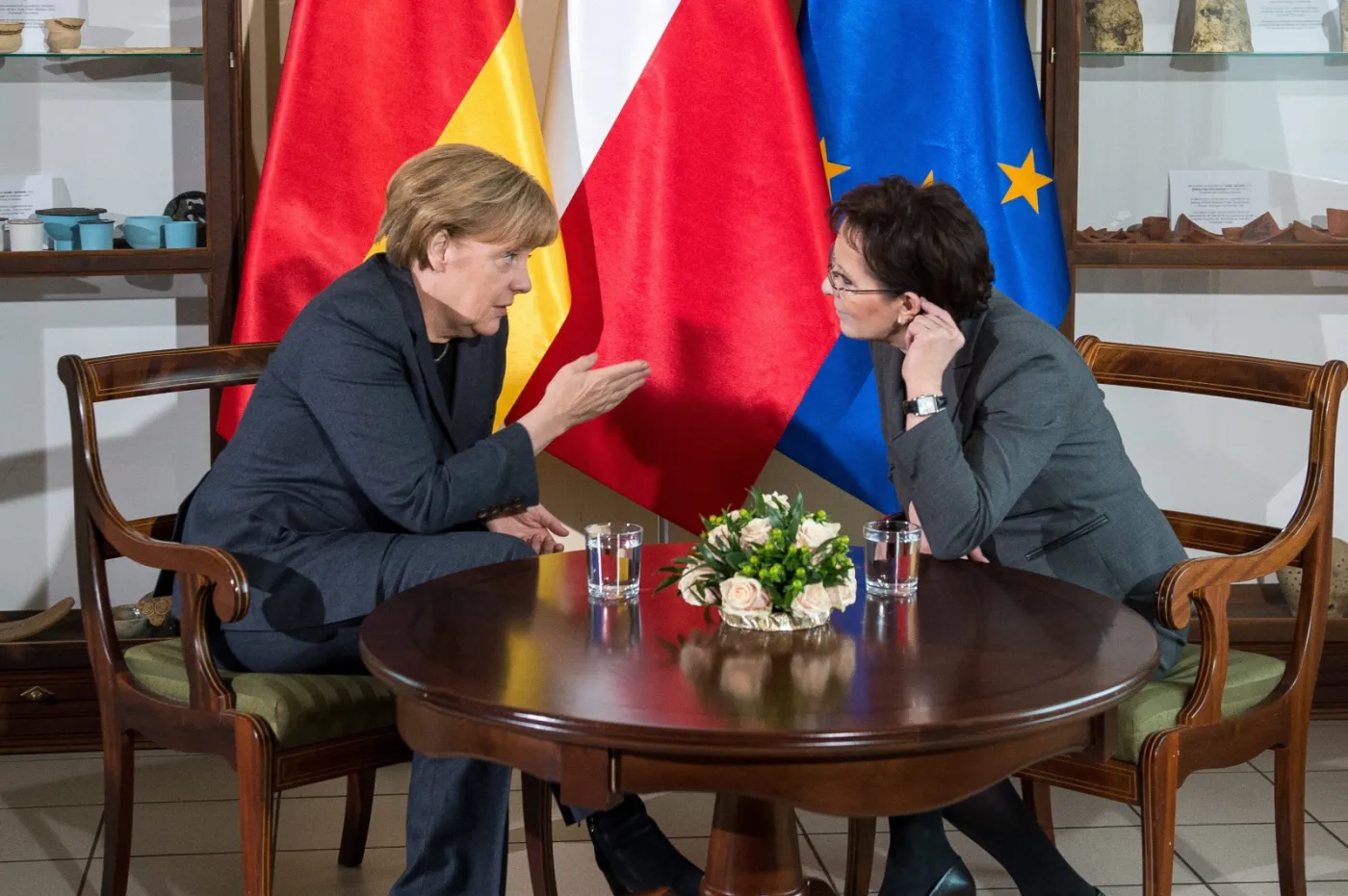 7093694-premier-ewa-kopacz-i-kanclerz-niemiec.jpg