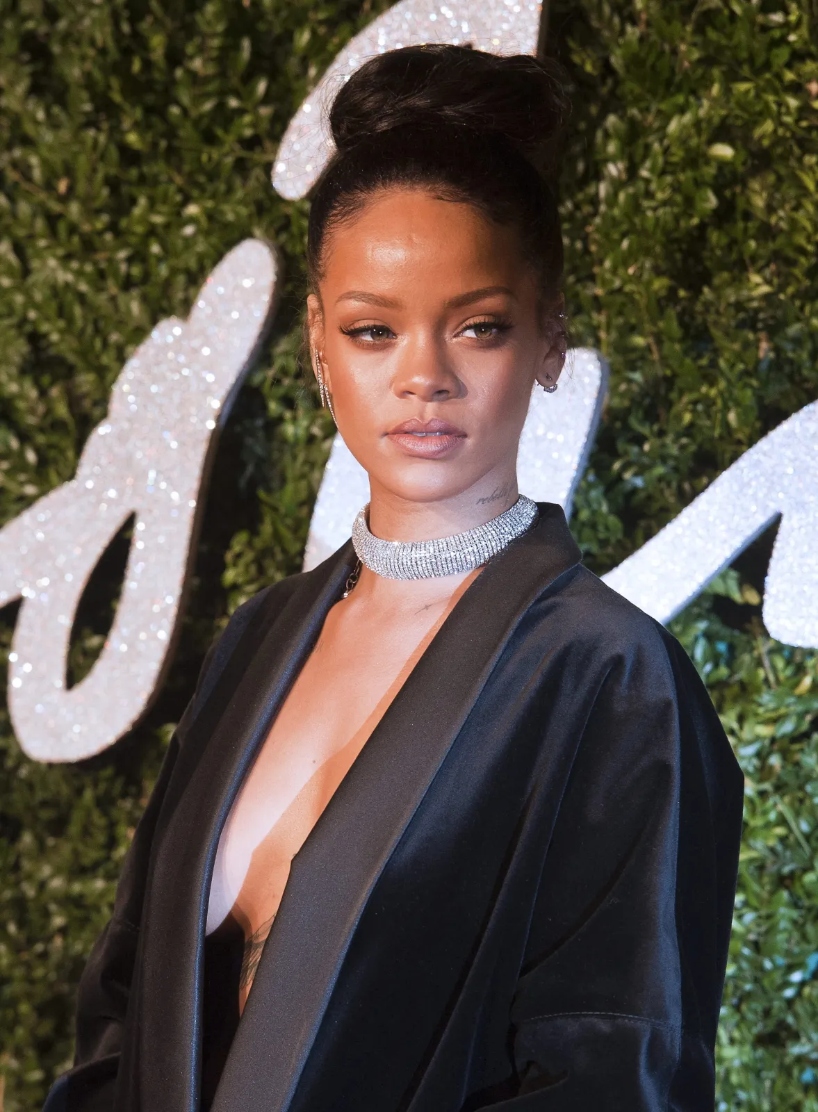 7142440-rihanna.jpg