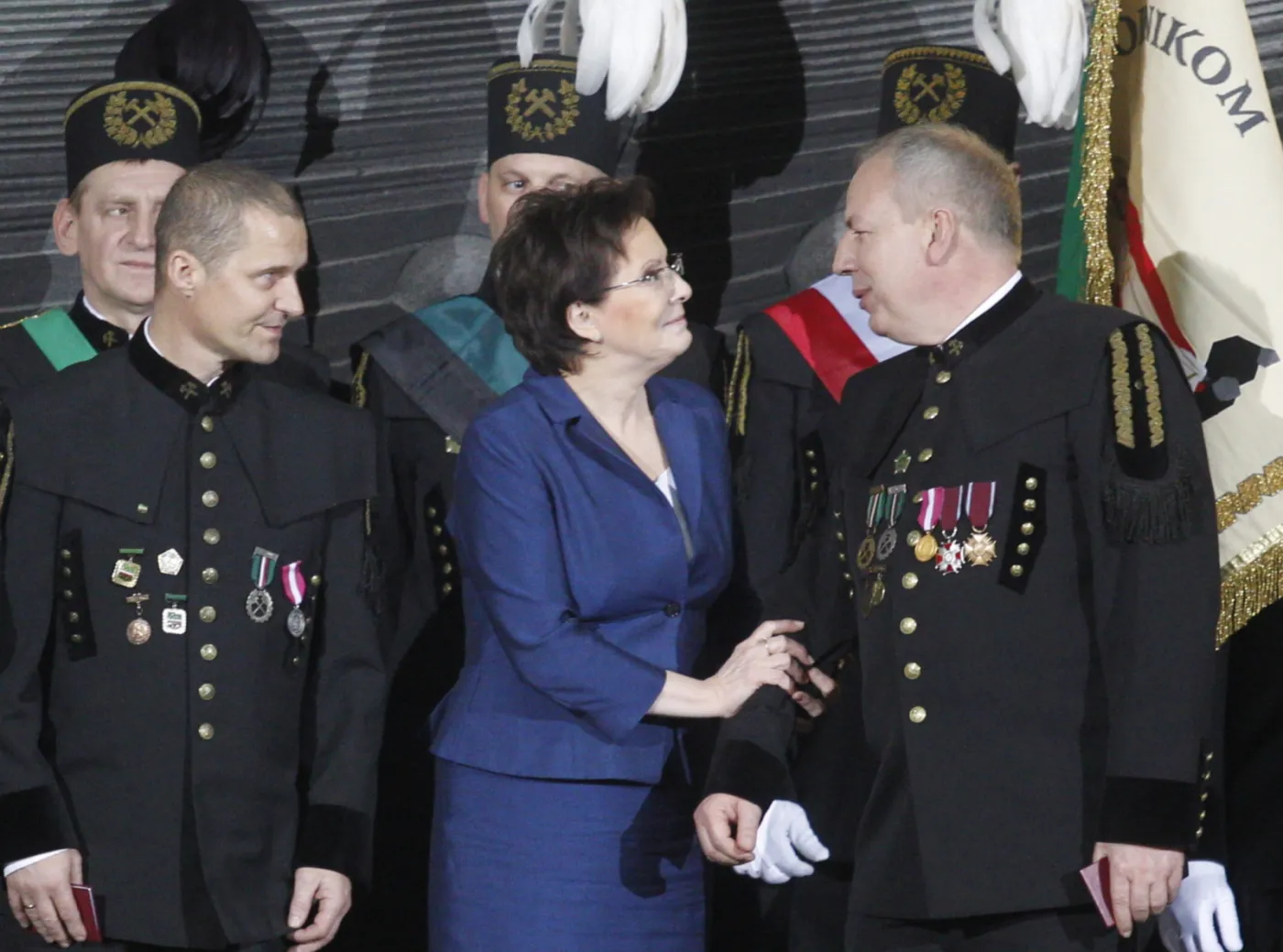 7154141-premier-ewa-kopacz-podczas-uroczystosci.jpg