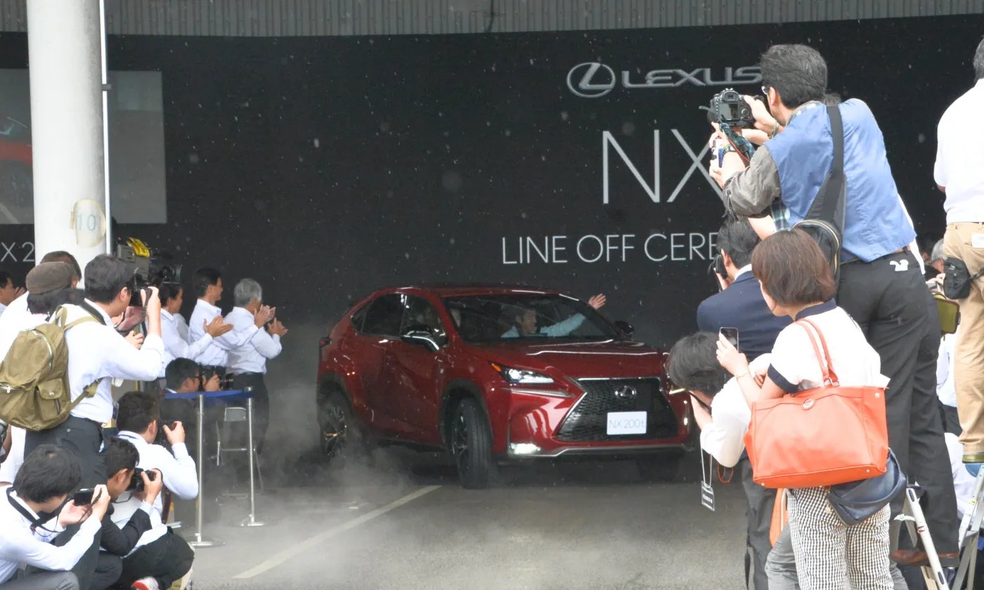 Nowy japoński SUV już w Polsce. Lexus NX to pierwszy model z silnikiem turbo. ZDJĘCIA