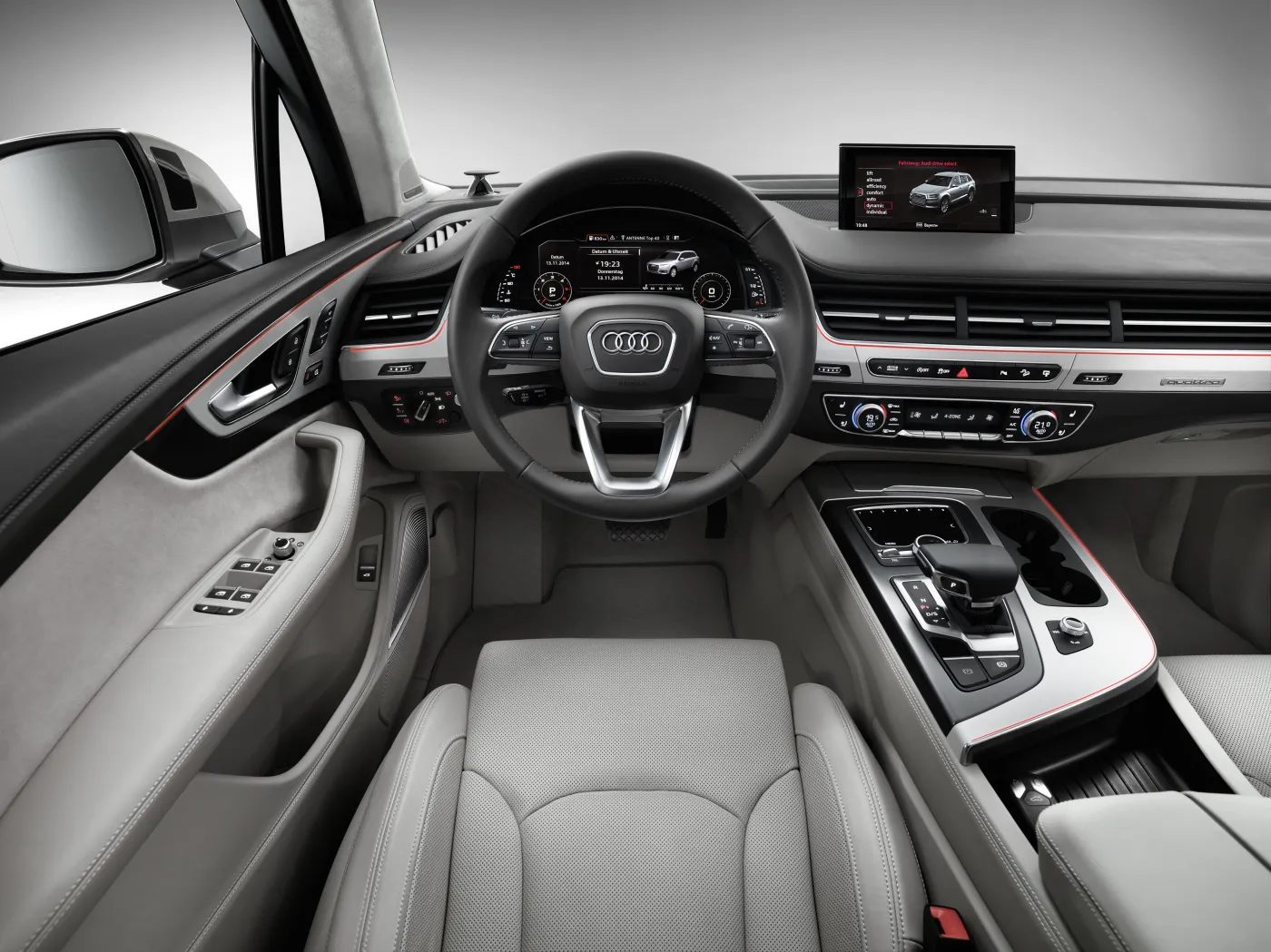 7187867-audi-q7.jpg
