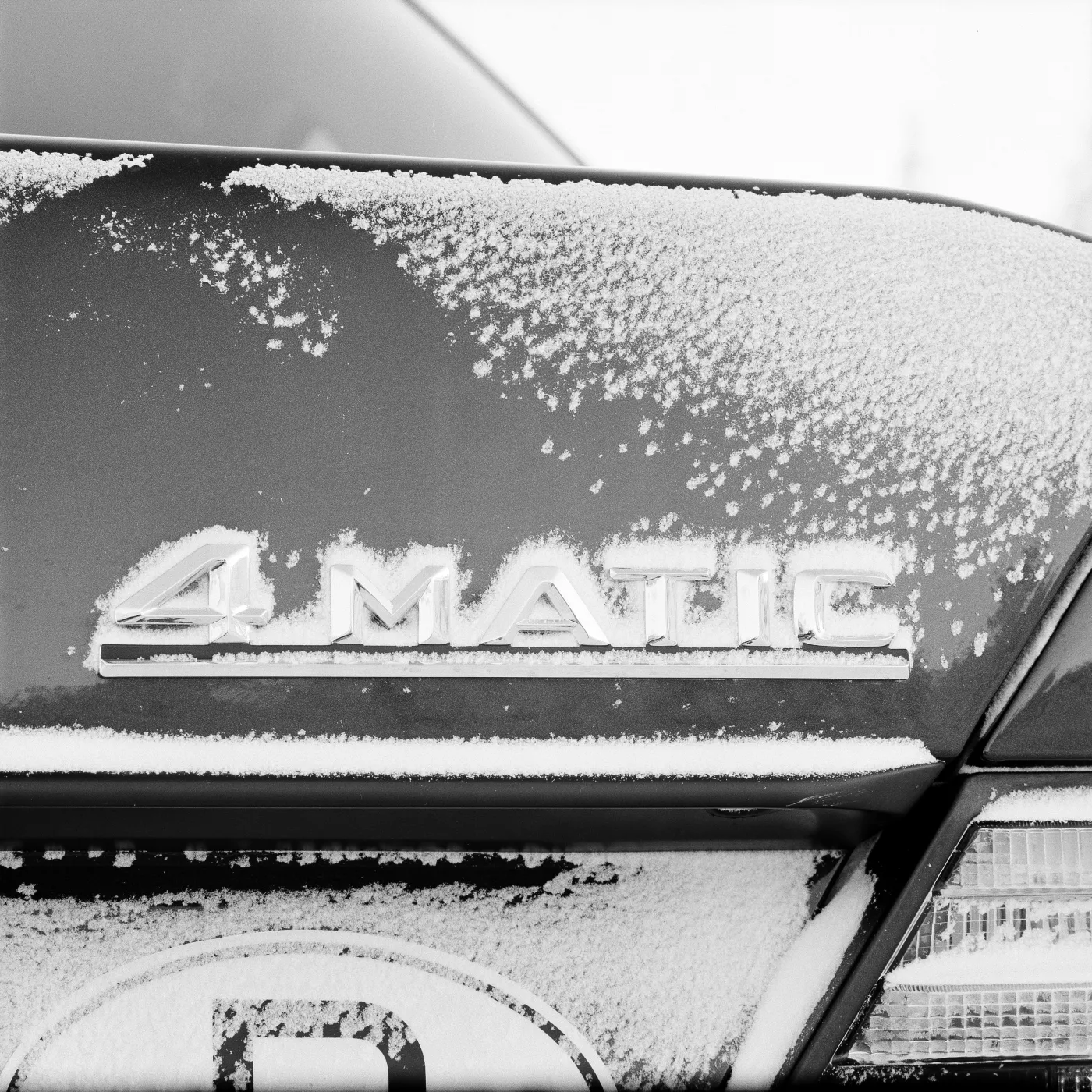 Ostatni taki mercedes W124. Silniki żyją ponad milion km bez remontu. ZDJĘCIA