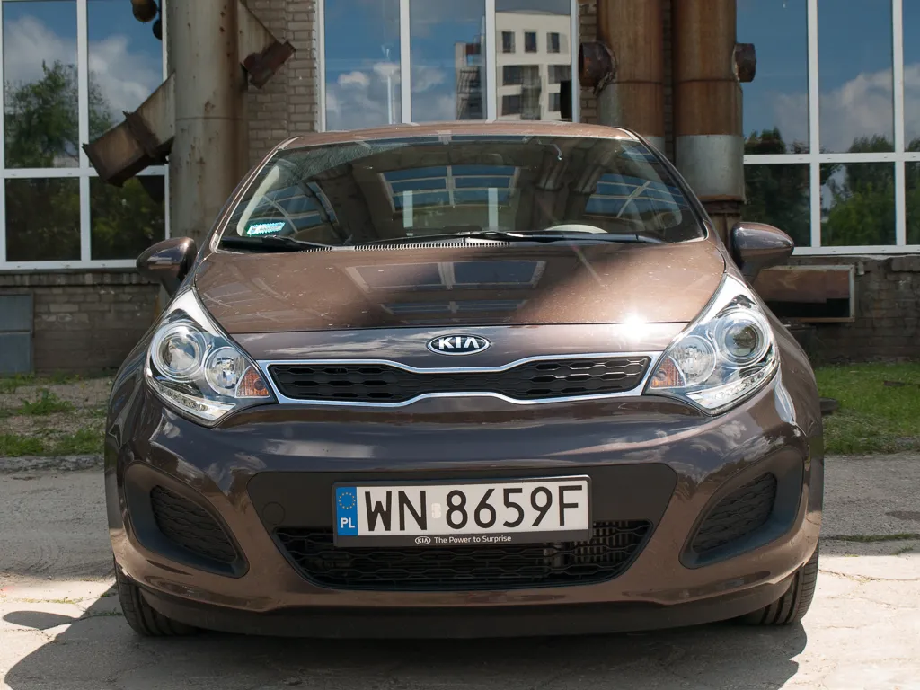 6673058-kia-rio.jpg