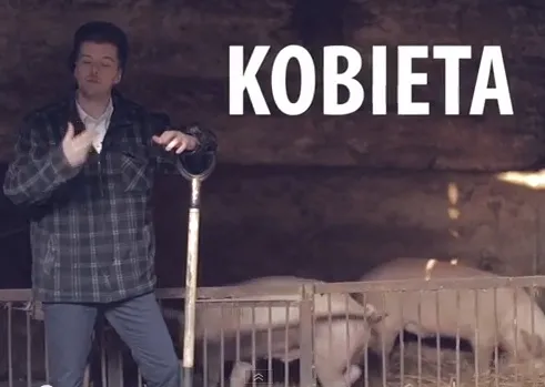 Policjant to oprawca, a kobieta to ladacznica. Tak zmieniał się nasz język [WIDEO]