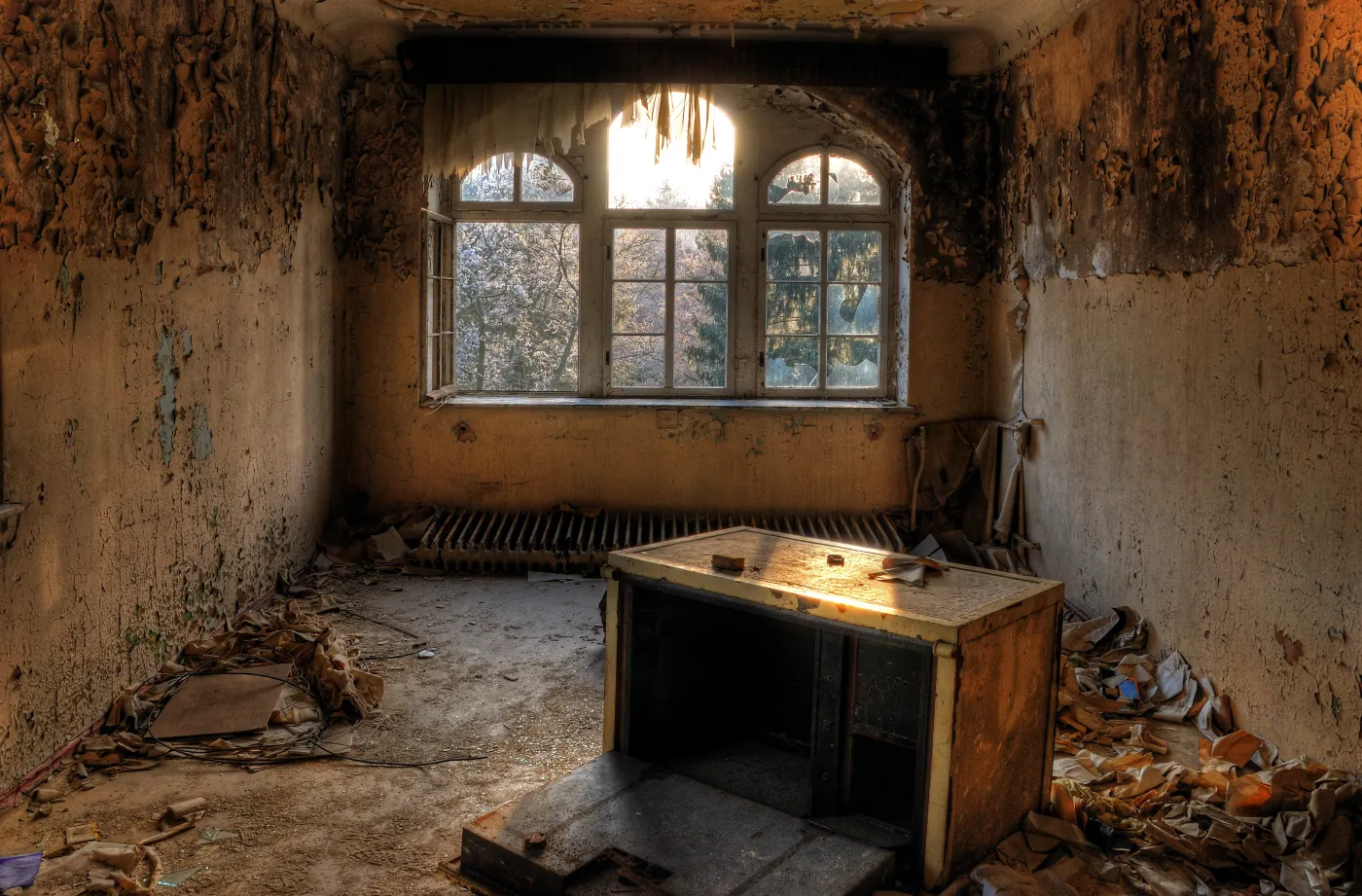 7687940-opuszczony-szpital-beelitz-heilst-tten.jpg