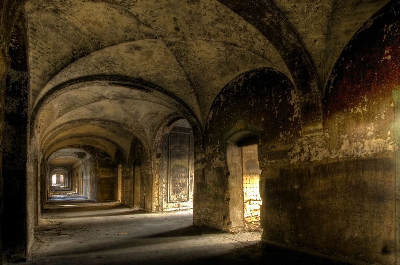 7687969-opuszczony-szpital-beelitz-heilst-tten.jpg