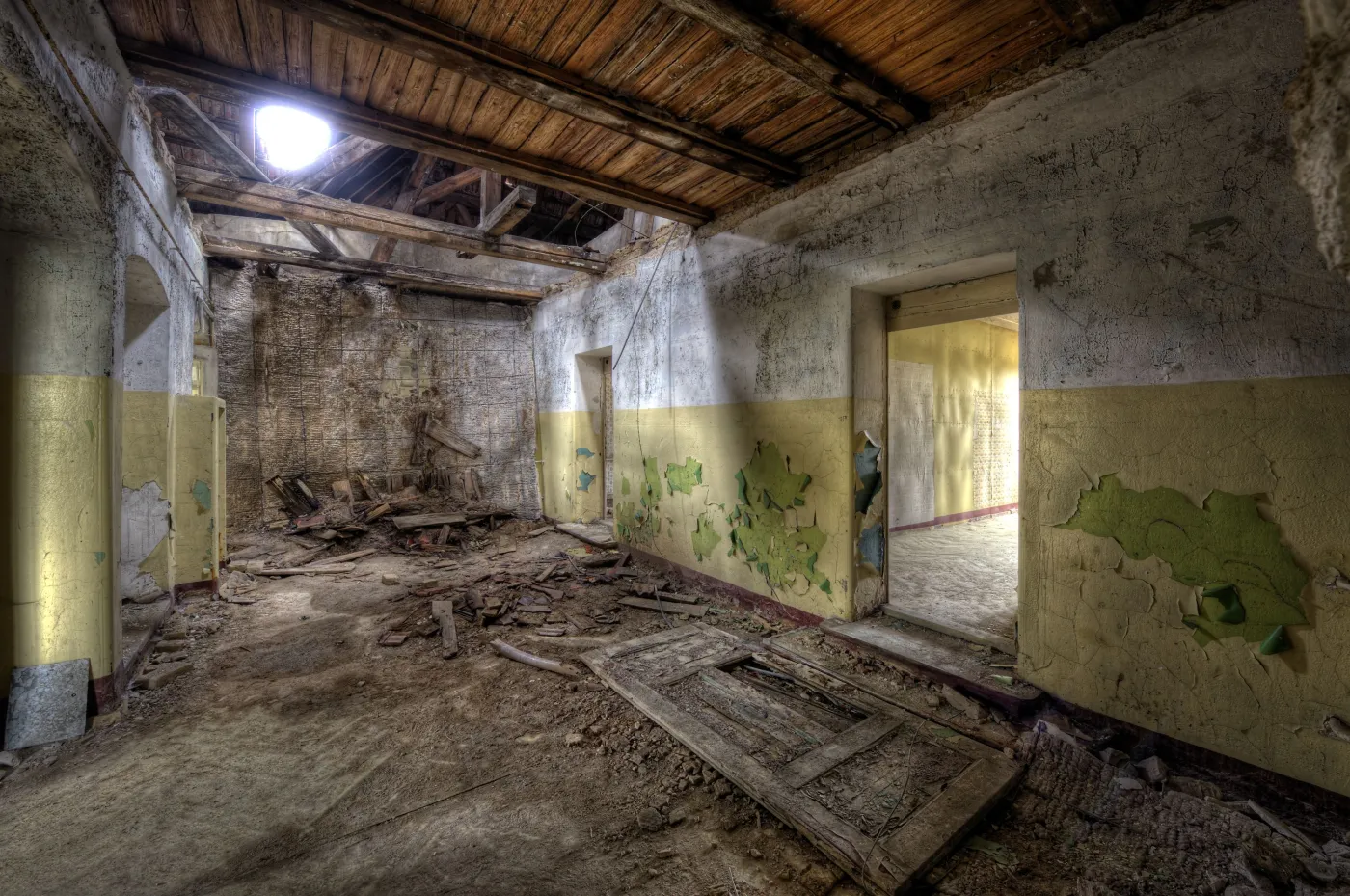 7688027-opuszczony-szpital-beelitz-heilst-tten.jpg